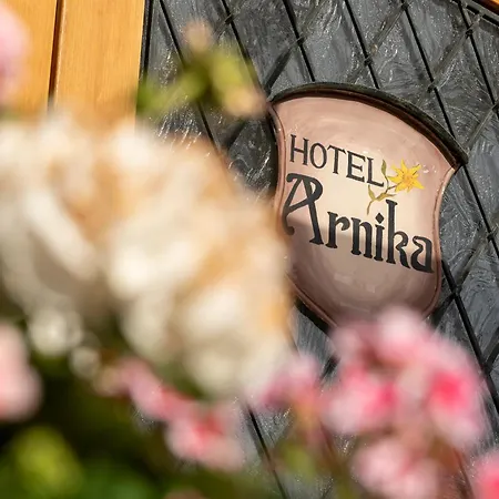 Arnika***s
